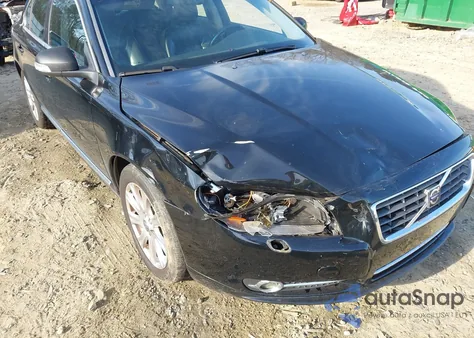 2011 Volvo S80 3.2 z USA, uszkodzony, nr VIN YV1940AS5B1138717